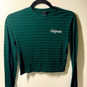 Forever 21 LONG SLEEVE Crop top